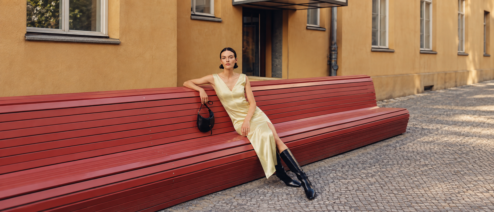 Soft tailoring and relaxed women's layers
